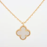 ヴァンクリーフ&アーペル スウィートアルハンブラ シェル 750(YG)