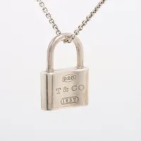 Tiffany & Co. - Tiffany ティファニー キス シルバー ピアス