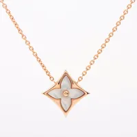 ヴィトン パンダンティフ モノグラム スター ナクレ シェル 750(PG)