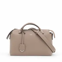 FENDI フェンディ バイザウェイ ミディアム 2way ハンドバッグ