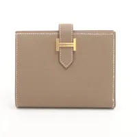 エルメス ベアンコンパクト ヴォーエプソン エトゥープ ゴールド金具 Ａランク