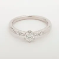 ラザール ダイヤ Pt950 E