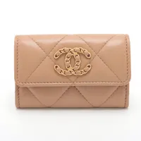 シャネル シャネル19 ラムスキン ベージュ ゴールド金具 ＡＢランク