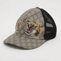 GUCCI 二つ折り財布 GG スプリーム タイガー ベージュ グッチ GUCCI GGスプリーム トラ柄 PVC タイガーウォレット 二