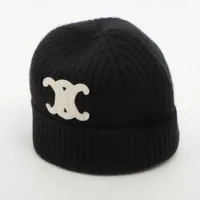 セリーヌ トリオンフ カシミヤ ニットキャップ キュイーブル