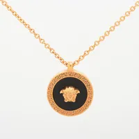 ヴェルサーチ メデューサ グレカ GP ピアス(両耳用) ゴールド AB