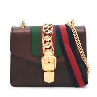 【極美品】グッチ ハンドバッグ シルヴィ　レザー　ショルダーバッグ　1532 極美品】グッチ シルヴィレザー ハンドバッグ ショルダーバッグ 1532