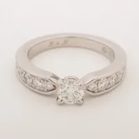 ショーメ プリュム ソリテール ダイヤ Pt950 E