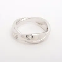 ヴァンドーム青山 ダイヤ K18(WG)