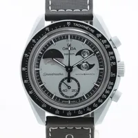 オメガ×スウォッチ スピードマスター ミッショントゥ アースフェイズ SO33M700 CE×ナイロン QZ グレー文字盤 Ａランク