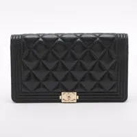 シャネル ボーイシャネル キャビアスキン ブラック ゴールド金具