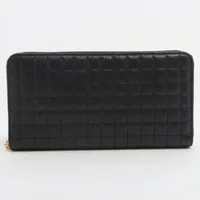 セリーヌ Cチャーム レザー ラウンドジップウォレット ブラック Ａランク