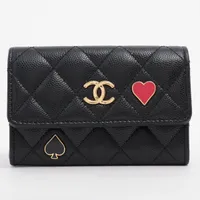 【シャネル】 三つ折り財布 毎日使うものだからシンプルに♪ シャネル(CHANEL)シャネル 三つ折財布 三つ折り長財布 財布