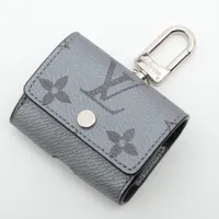 ヴィトン タイガ LV･イヤホン ポーチ M77285 イヤホンケース シルバー ＡＢランク
