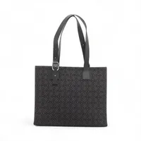 LOEWE バックルレザートート バックル ジッパー トートバッグ（ソフトグレインカーフ