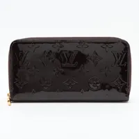 ☆美品☆ルイヴィトン　ヴェルニ　ジッピーウォレット　アマラント LOUIS VUITTON（ルイ・ヴィトン） ルイ ヴィトン ヴェルニ ジッピー