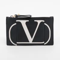 ヴァレンティノガラヴァーニ Vロゴ レザー フラグメントケース ブラック