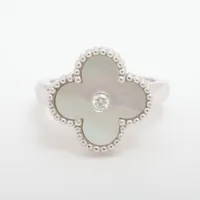 ヴァンクリーフ&アーペル ヴィンテージアルハンブラ シェル ダイヤ 750(WG)