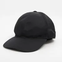 プラダ トライアングル スクエアXS 2HC274 ナイロン キャップ ブラック
