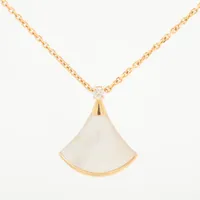 ブルガリ ディーヴァドリーム オニキス ダイヤ ネックレス 750(PG