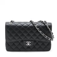 シャネル デカマトラッセ30 ラージ キャビアスキン ブラック シルバー金具