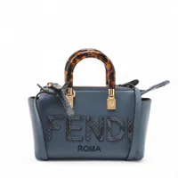 FENDI ショルダーバッグ　ボディバック　モンスター　【希少】 FENDIモンスターショルダーバッグ（メンズバッグ
