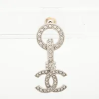 値下げ　シャネル　ピアス　チェーンピアス　ココマーク 片方　片耳のみ 値下げ シャネル ピアス チェーンピアス ココマーク 片方 片耳のみ