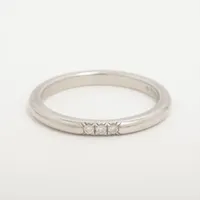 ティファニー クラシックバンド 3P ダイヤ Pt950