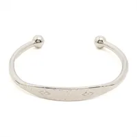 ヴィトン ビジューサック シェンヌ ビーフルール M66911 GP