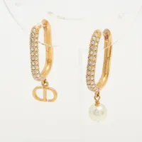 Dior ピンクパール ピアス(両耳用) 楽天市場】Dior ディオール Petit CD Baroque Stud Earrings