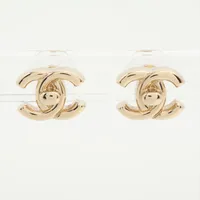 シャネル ココマーク ターンロック GP イヤリング(両耳用) 95A