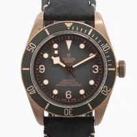 チュードル ヘリテージ ブラックベイ ブロンズ 79250BA ブロンズ×革 AT 黒文字盤