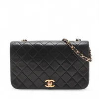 シャネル マトラッセ ラムスキン ブラック ゴールド金具