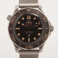 オメガ シーマスター コーアクシャル 007リミテッドエディション 210.90.42.20.01.001 TI AT ブラウン文字盤