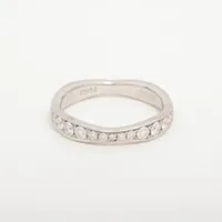 ハリーウィンストン パヴェウェーブ バンド ダイヤ Pt950