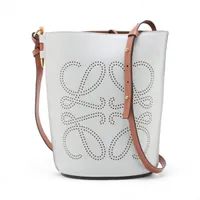 ロエベ ゲートバケット レザー ショルダーバッグ グレー