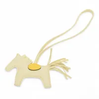 エルメス ロデオチャームPM アニョーミロ×クロコダイルアリゲーターマット チャーム B:2023 イエロー