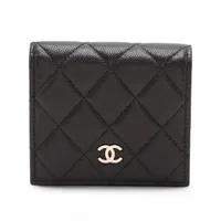 シャネル マトラッセ キャビアスキン ブラック ゴールド金具