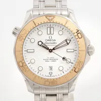 オメガ シーマスター ダイバー300 コーアクシャル マスタークロノメーター パリ2024 522.21.42.20.04.001 SS×YG AT 白文字盤