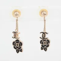 シャネル ココマーク カメリア GP ピアス(両耳用) ブラック×ゴールド