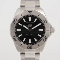 タグホイヤー コネクテッド モジュラー45 キングスマン スペシャル