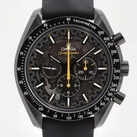 オメガ スピードマスター ダークサイド オブ ザ ムーン Ti×CE×ラバー 手巻き 黒文字盤