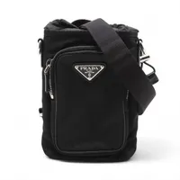 プラダ テスート ナイロン ショルダーバッグ ブラック