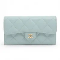 シャネル マトラッセ キャビアスキン ブルー ゴールド金具