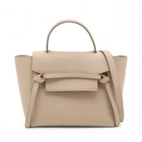 セリーヌ　ラゲージ　マイクロ　コール　レザー　ハンドバッグ　2021年 セリーヌ ラゲージ マイクロ コール レザー ハンドバッグ 2021年