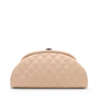 シャネル マトラッセ キャビアスキン がま口 ベージュ シルバー金具