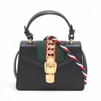 グッチ シルヴィの買取実績価格一覧 | 最新価格相場で高く売るなら