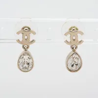 シャネル ココマーク GP×ラインストーン×フェイクパール ピアス(両耳用