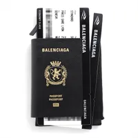 バレンシアガ レザー ラウンドジップウォレット ブラック