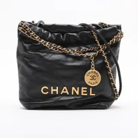 シャネル シャネル22 ミニ レザー ブラック ゴールド金具
